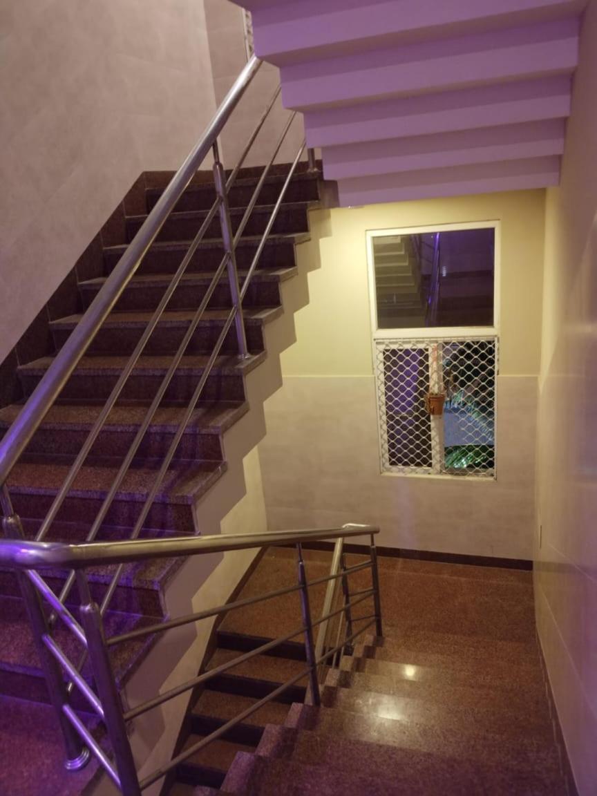 Hotel Greenland Luxury Puri Exterior photo